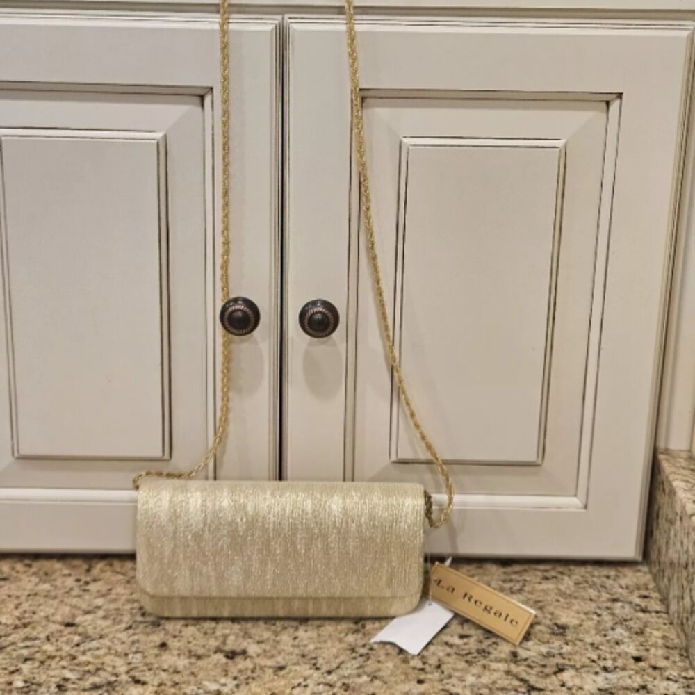 La Regale Gold Metallic Shimmer Gold Beaded Chain Clutch Shoulder Evening Bag